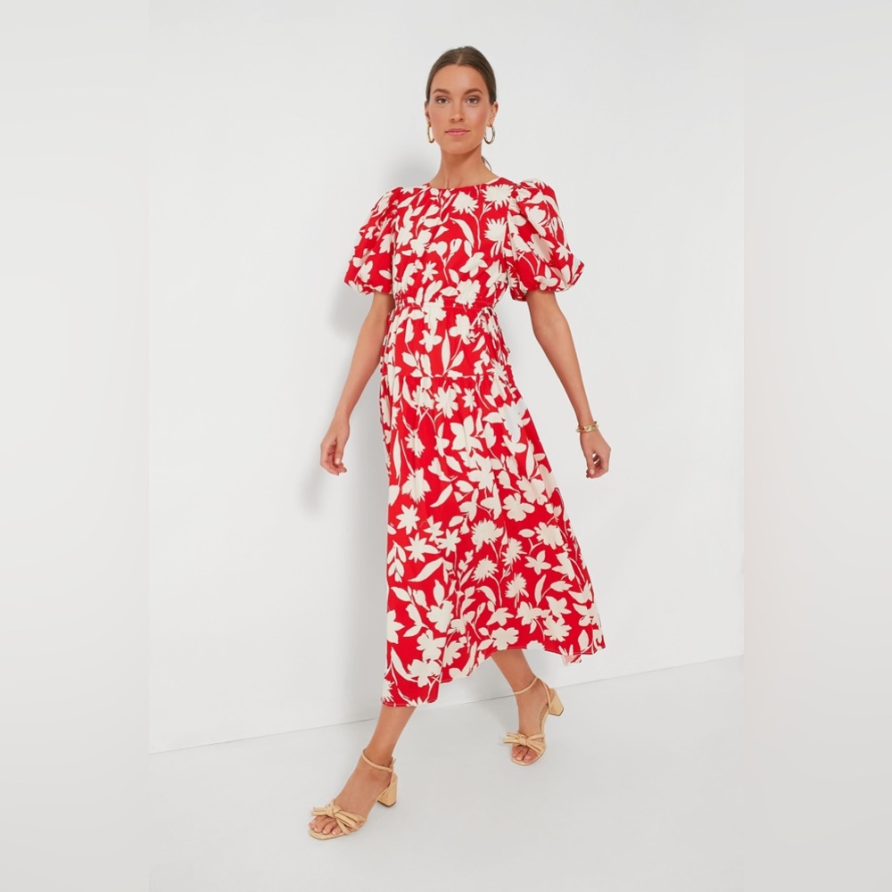 MOON RIVER Red Floral Maxi Dress from Tuckernuck - Picture 2 of 6